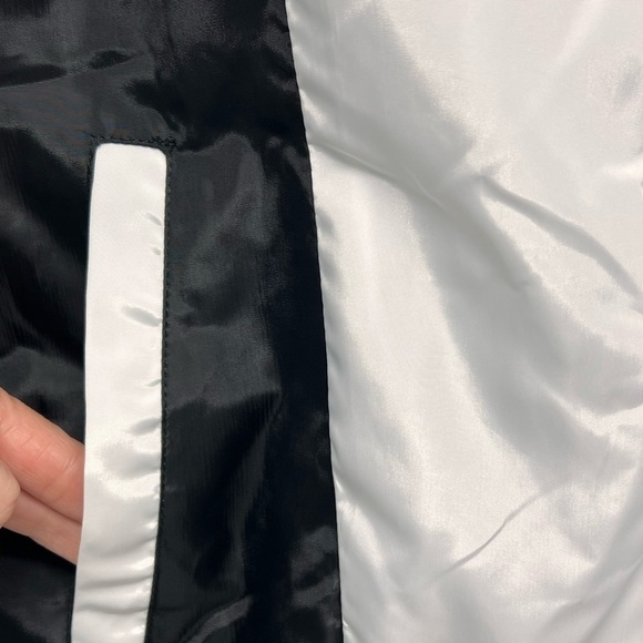 MENS Lightweight Zip Up Windbreaker Hooded Jacket-Size L - Picture 4 of 10